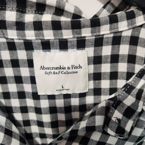 Abercrombie & Fitch Women's Cropped Black White Checkered Flannel shirt- Large - Picture 2 of 6